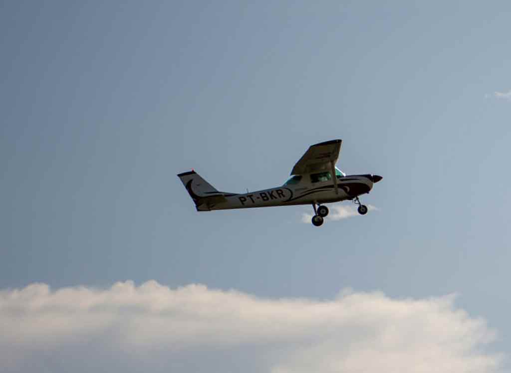 despliegan-labores-de-busqueda-por-aeronave-perdida-en-colombia