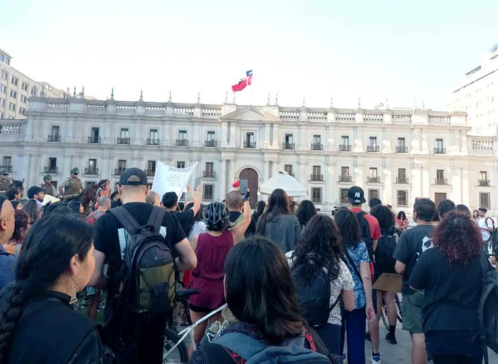 exigen-en-chile-investigar-paradero-de-lider-mapuche-julia-chunil