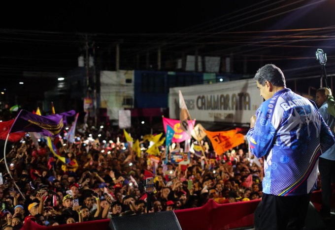 venezuela-hervidero-de-pueblo-para-celebrar-y-apoyar-a-maduro