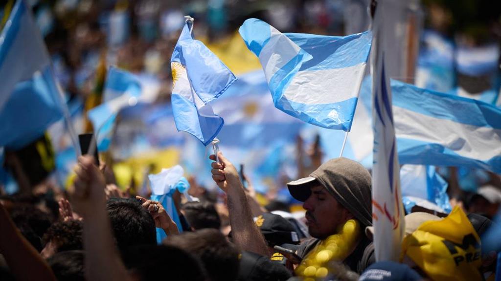 alistan-en-argentina-marcha-federal-del-orgullo-antifascista