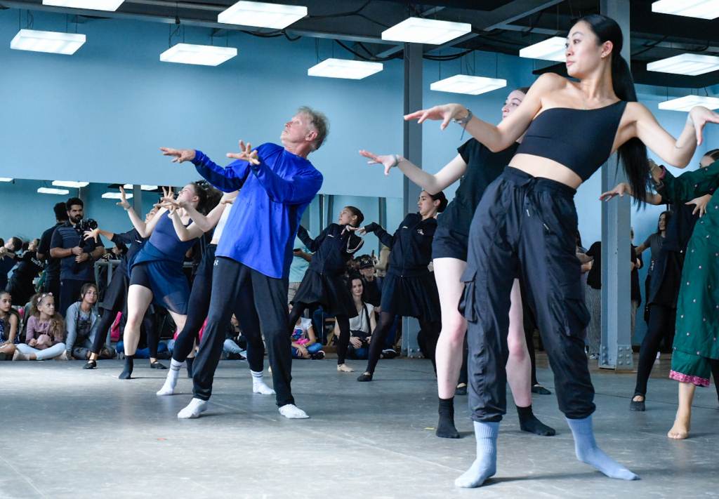 ballet-beyond-borders-sorprende-con-flashmob-de-thriller-en-la-habana