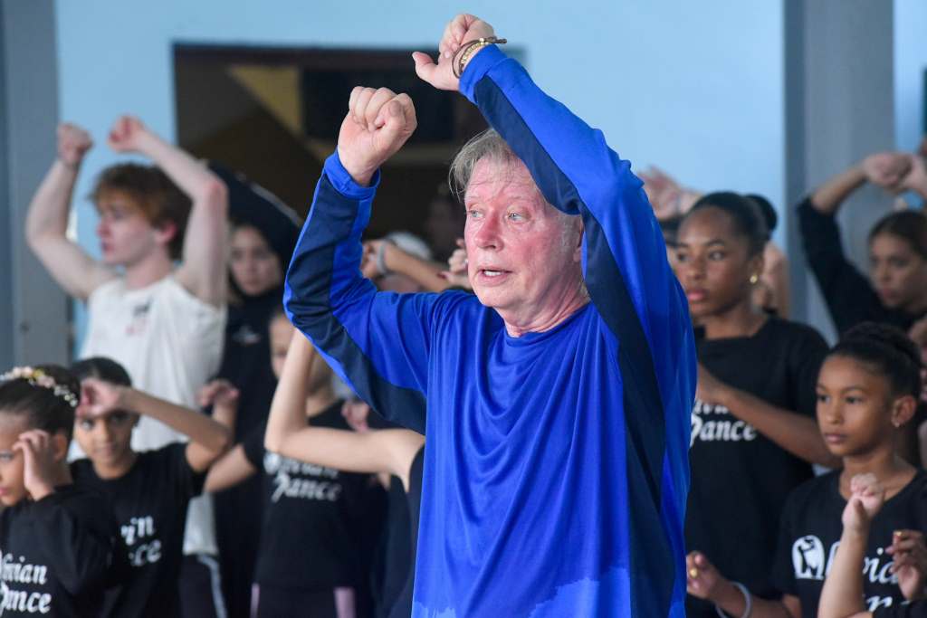 ballet-beyond-borders-sorprende-con-flashmob-de-thriller-en-la-habana