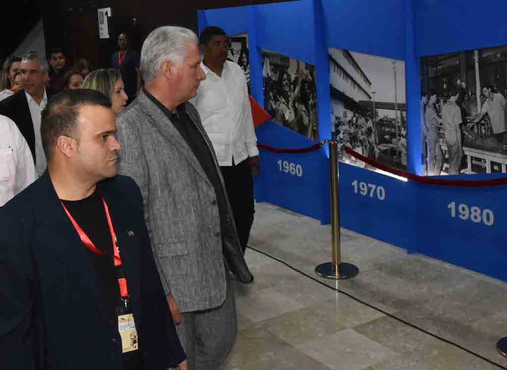 presidente-de-cuba-asiste-a-inauguracion-de-congreso-pedagogia-2025