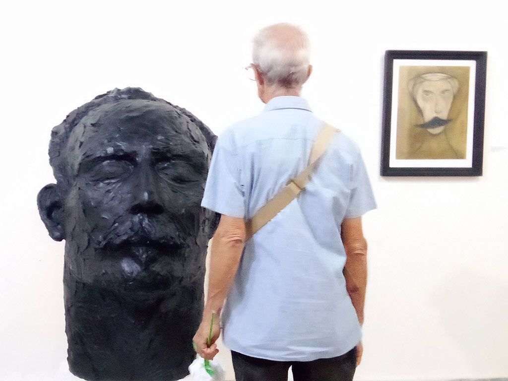 Exposición en La Habana honra a José Martí